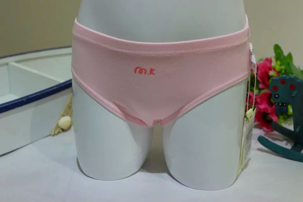 10 啤啤小魚銀離子女童抗菌內褲粉色